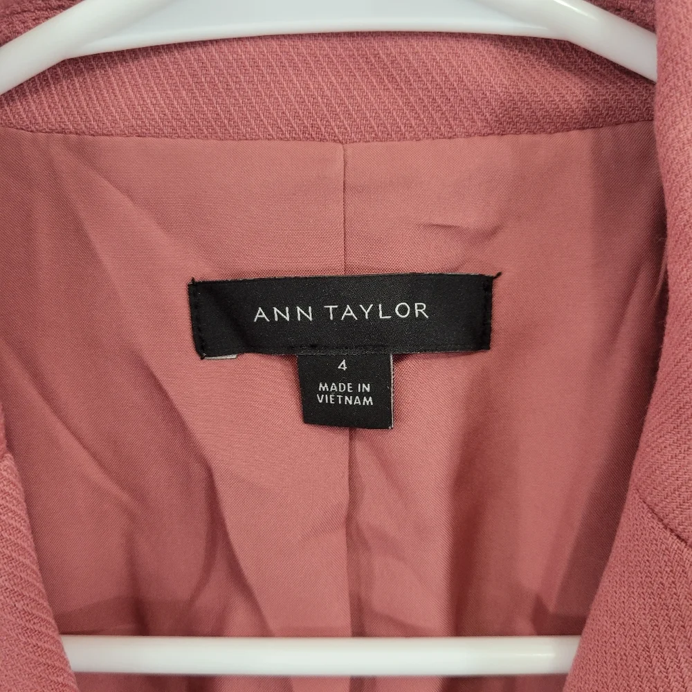 Ann Taylor Pink Blazer - Picture 3 of 13